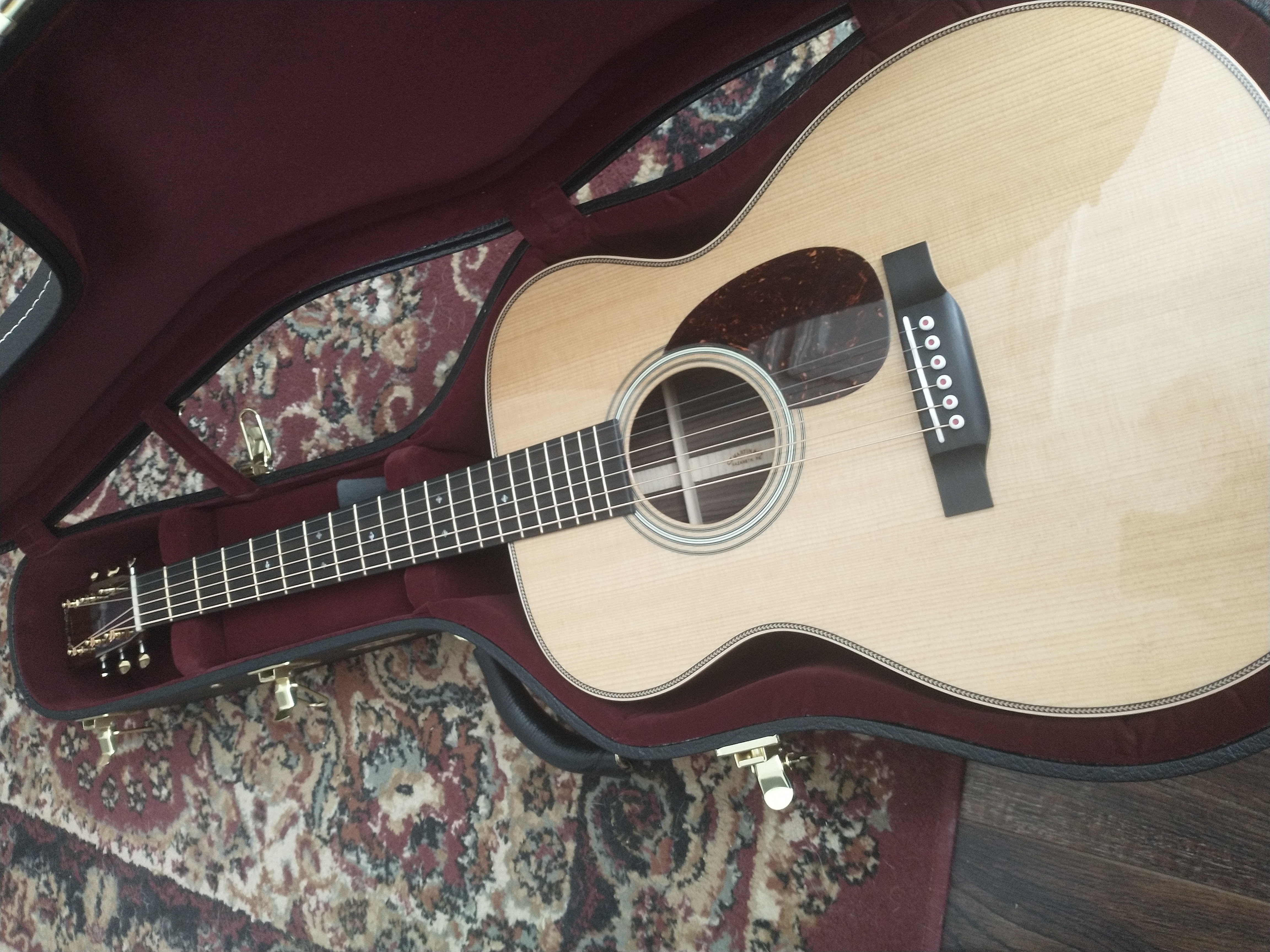 Martin OM-28MD